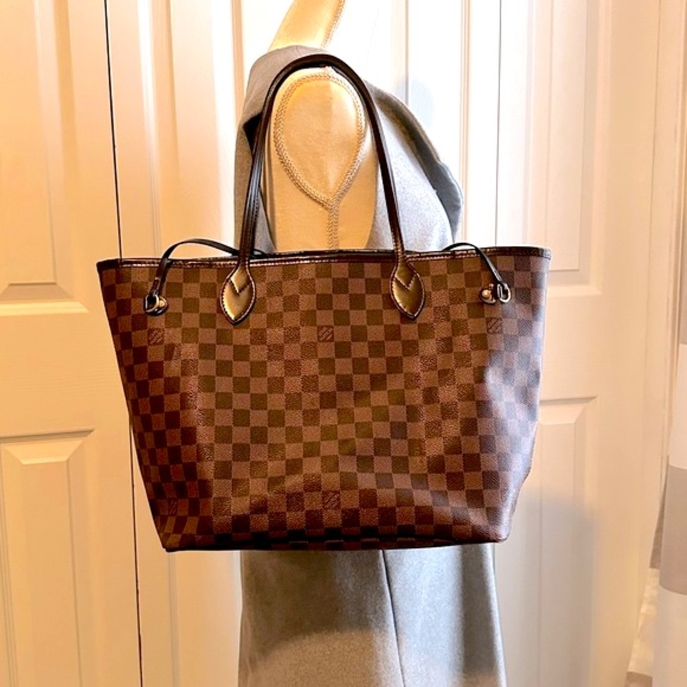 Louis Vuitton Neverfull MM